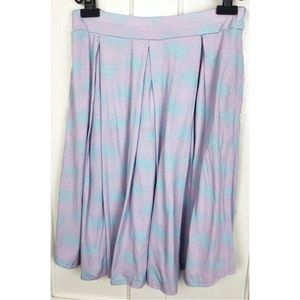 LuLaRoe : size L : pink & blue casual pleated patterned midi skirt with pockets